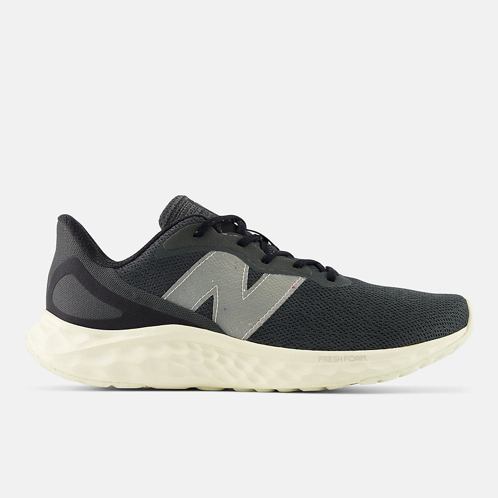 New Balance Fresh Foam Arishi V4 Shoes Blacktop with Angora